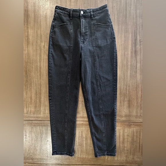H&M Divided Black High Rise Mom Jeans Tapered Leg Size 4 - Picture 14 of 16